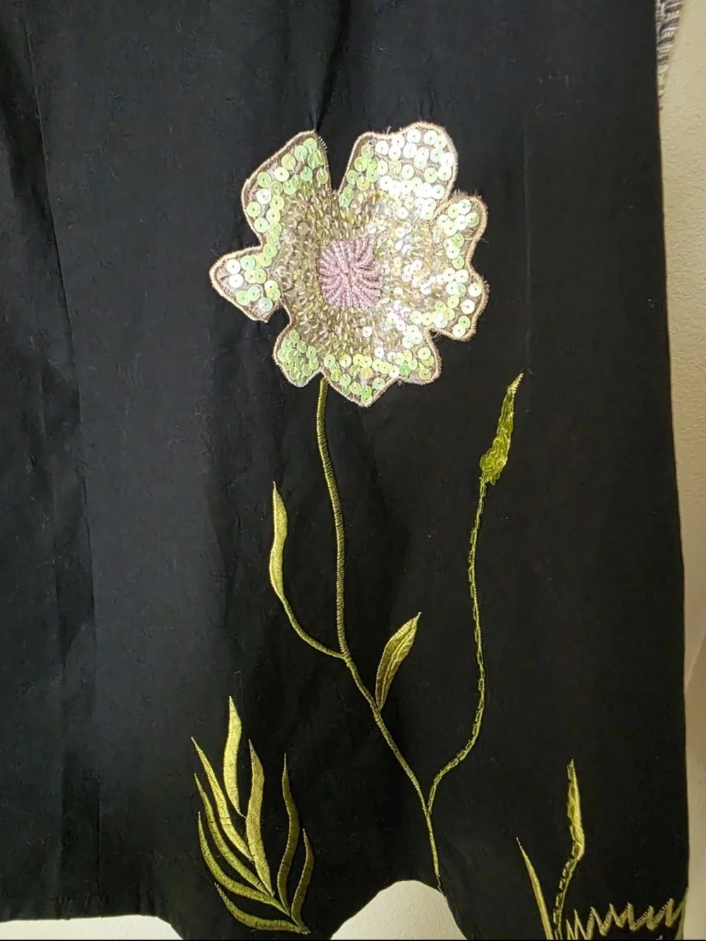 Basil & Maude Black Embroidered Floral Midi Skirt Beaded Sequin Accent Sz 12